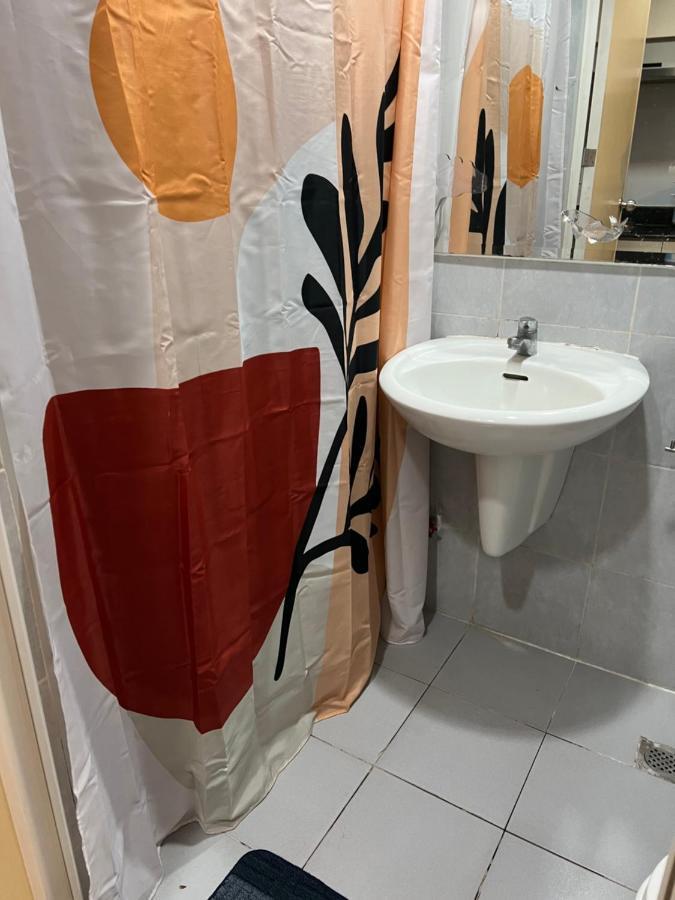 Sea Residences Paul'S Place Manila Luaran gambar