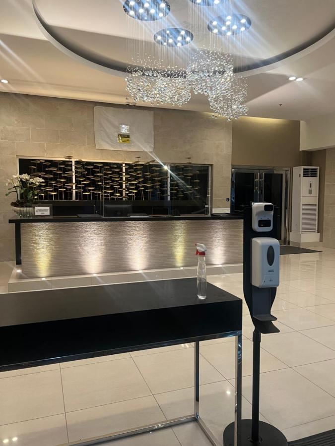 Sea Residences Paul'S Place Manila Luaran gambar